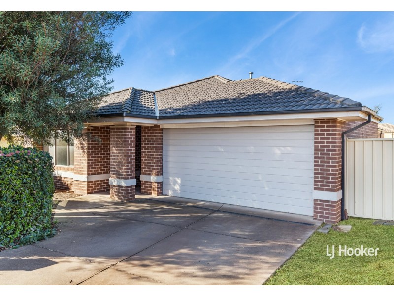 26 Mikada Boulevard, Kilmore VIC 3764