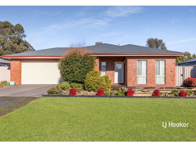 8 Eucalyptus Court, Broadford VIC 3658