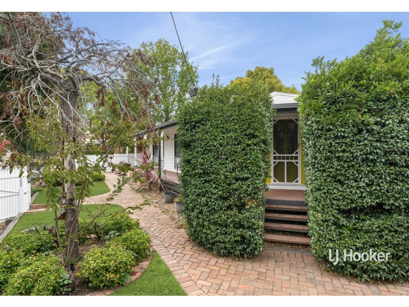 26 Powlett Street, Broadford VIC 3658