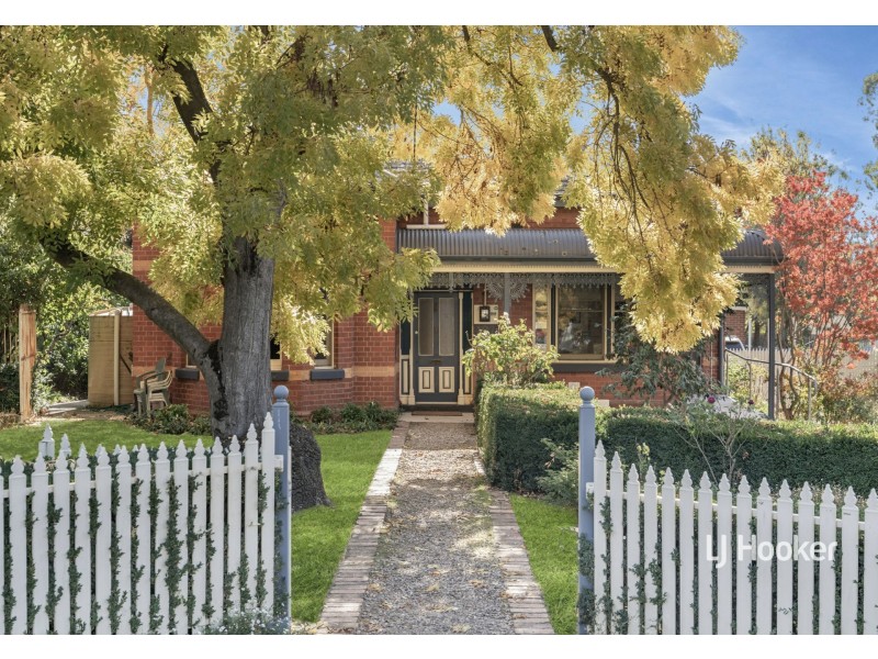 107 High Street, Broadford VIC 3658