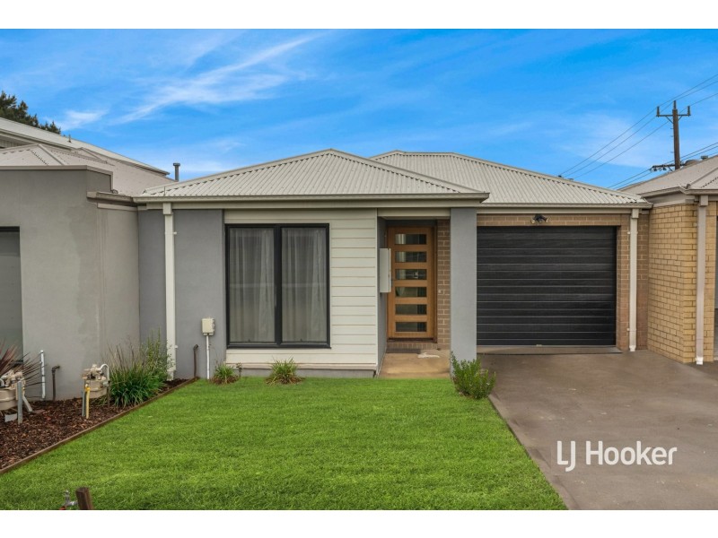 142 Hamilton Street, Kilmore VIC 3764