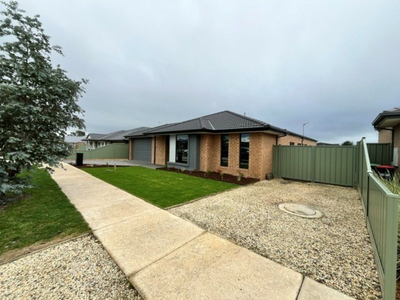 11 Cream Parade, Kilmore VIC 3764
