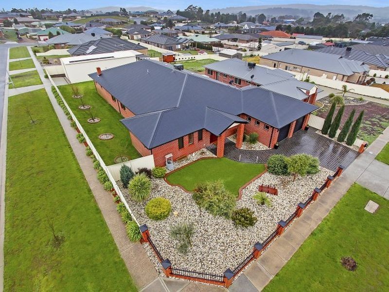 36 Harrington Drive, Kilmore VIC 3764