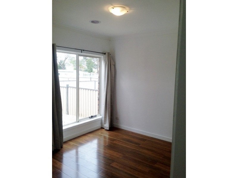 2/212B High Street, Broadford VIC 3658