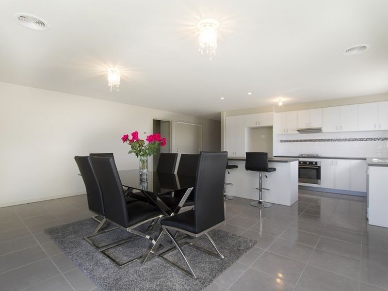 1 Violet Lane, Broadford VIC 3658