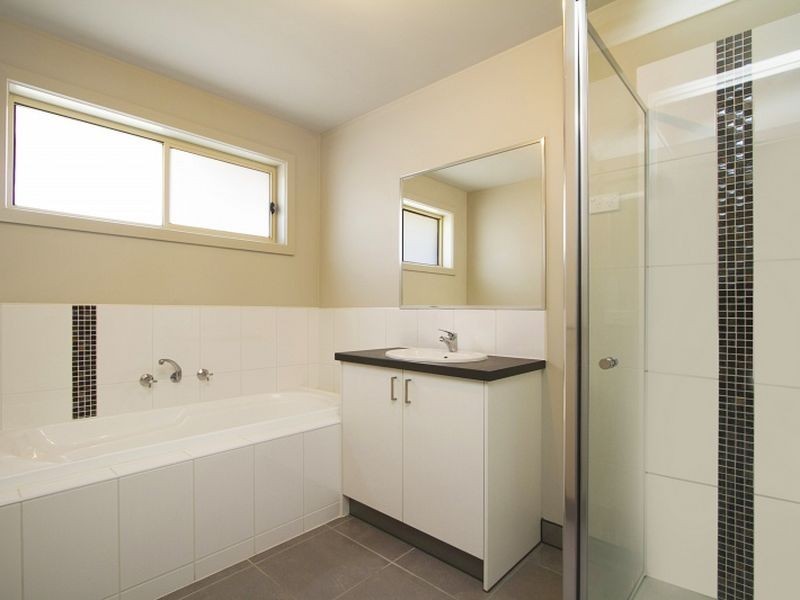 1 Violet Lane, Broadford VIC 3658