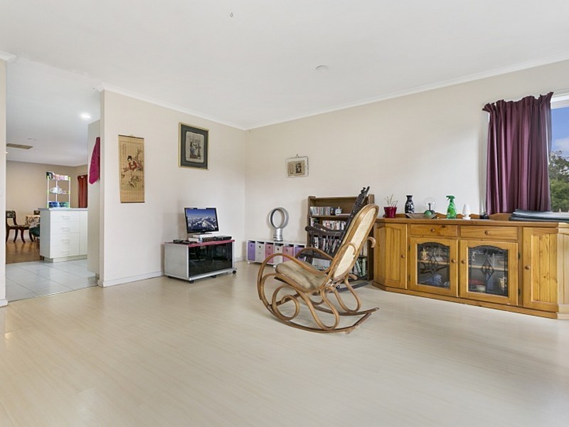 11 Casey Crescent, Broadford VIC 3658