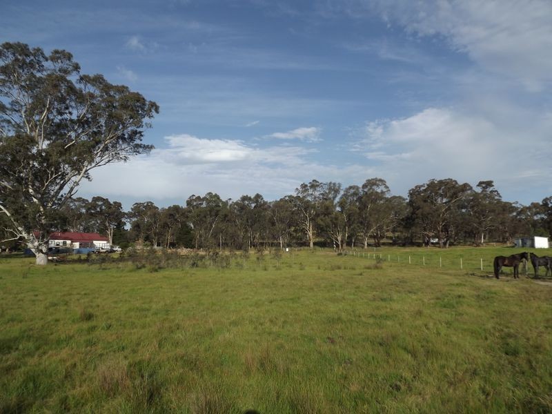 929 Dry Creek Road, Broadford VIC 3658