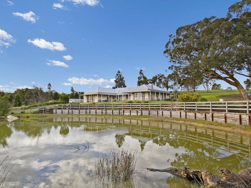 4 Flynn Court, Kilmore VIC 3764