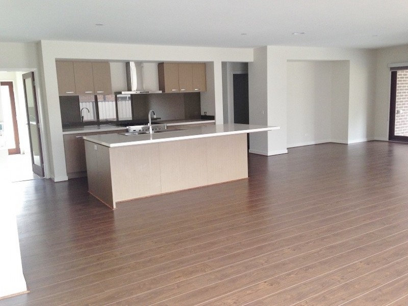 10 Parkland Place, Broadford VIC 3658