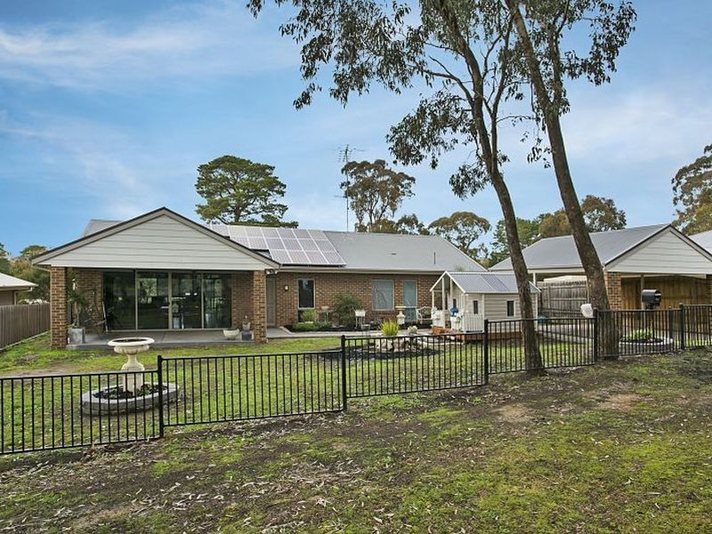 32 Davidson Street, Broadford VIC 3658