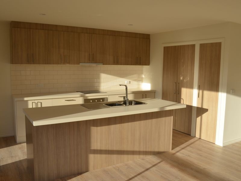 7 Rosie Drive, Broadford VIC 3658