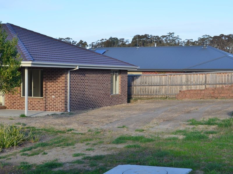 7 Rosie Drive, Broadford VIC 3658