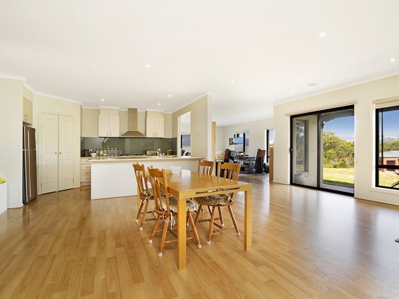 1 Tass Court, Broadford VIC 3658