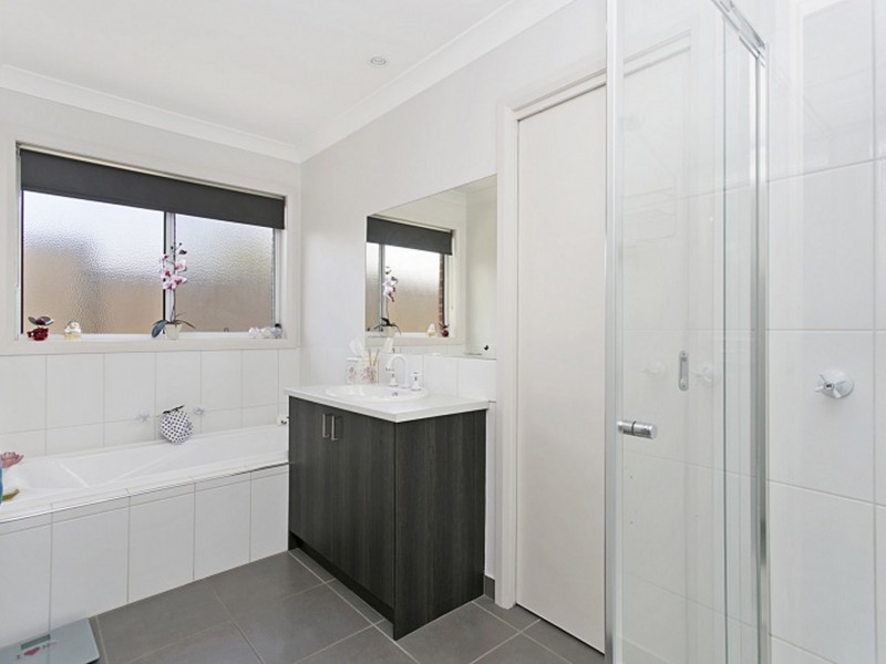 Unit 3/44 Snodgrass Street, Broadford VIC 3658