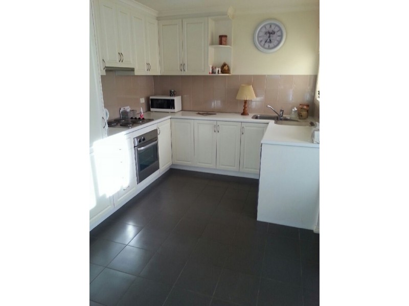 83 Snodgrass Street, Broadford VIC 3658