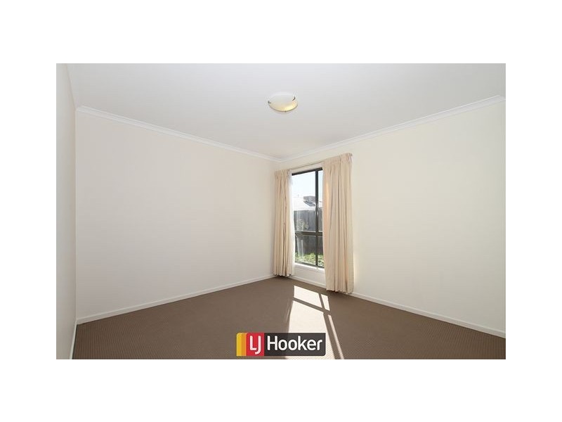 17 Heighway Street, Macgregor ACT 2615