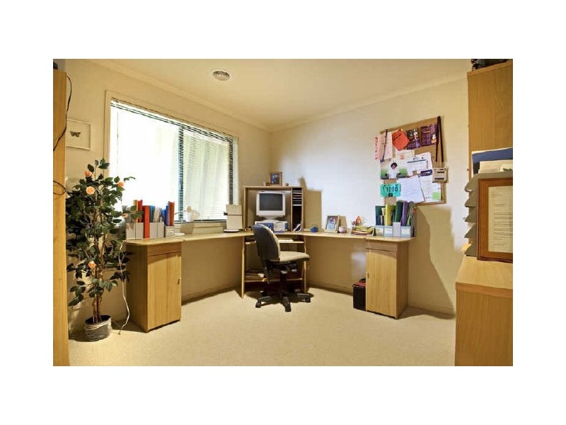 67 Lance Hill Avenue, Dunlop ACT 2615