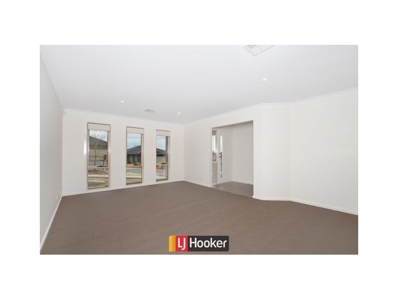 5 Swinney Street, Casey ACT 2913