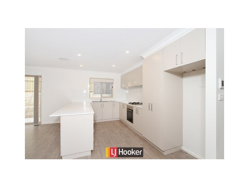 5 Swinney Street, Casey ACT 2913