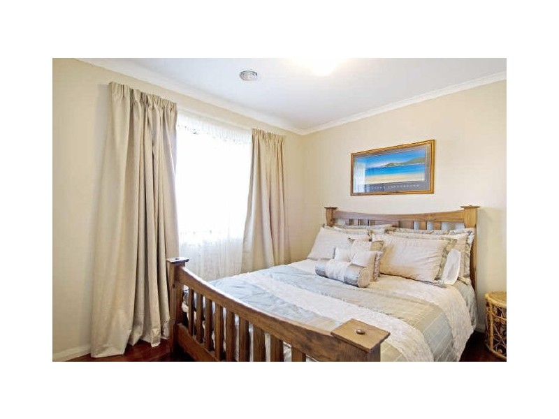 25 Simonetti Street, Dunlop ACT 2615