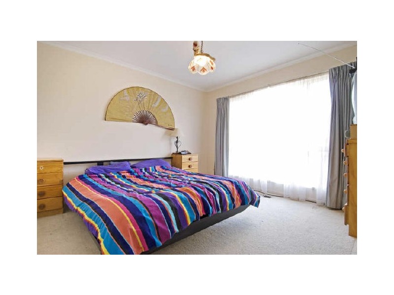 16 Pomeroy Street, Dunlop ACT 2615