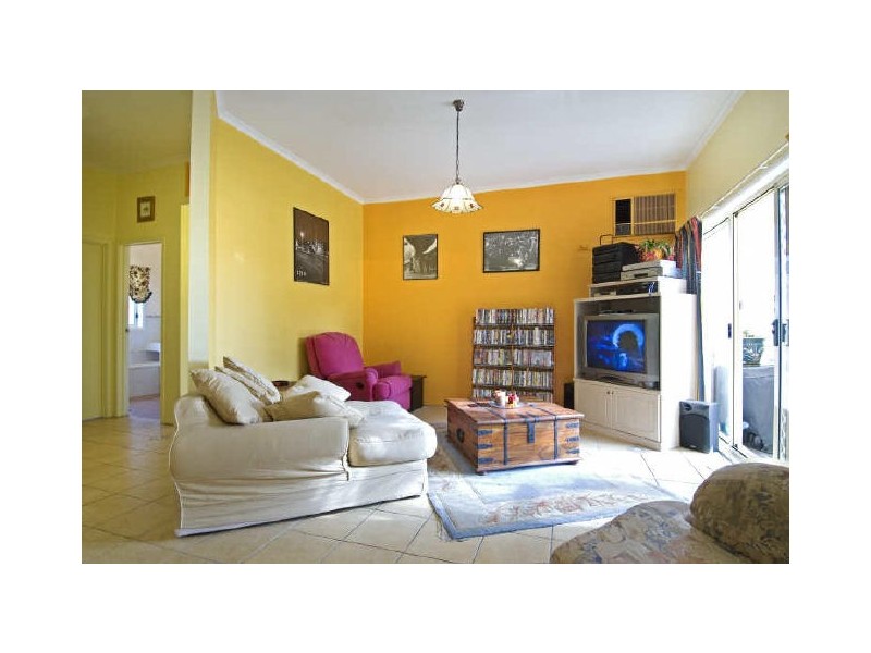 16 Pomeroy Street, Dunlop ACT 2615