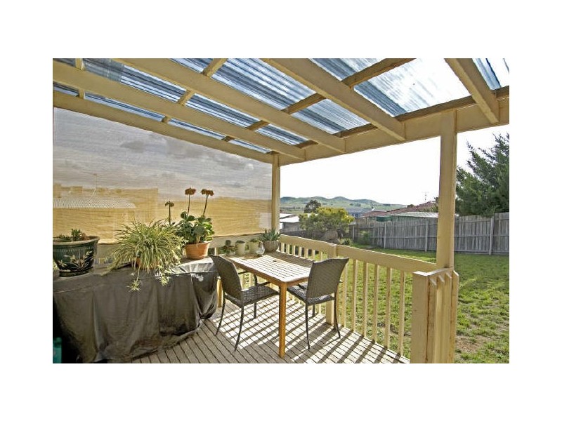 16 Pomeroy Street, Dunlop ACT 2615