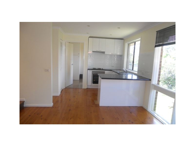 4 Selby Place, Charnwood ACT 2615