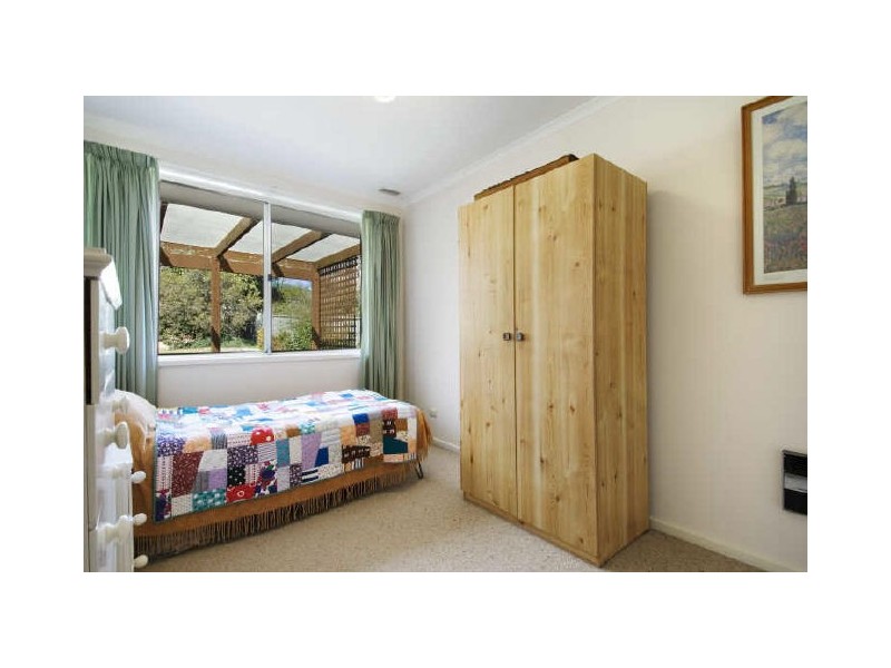 20 Macrossan Crescent, Latham ACT 2615