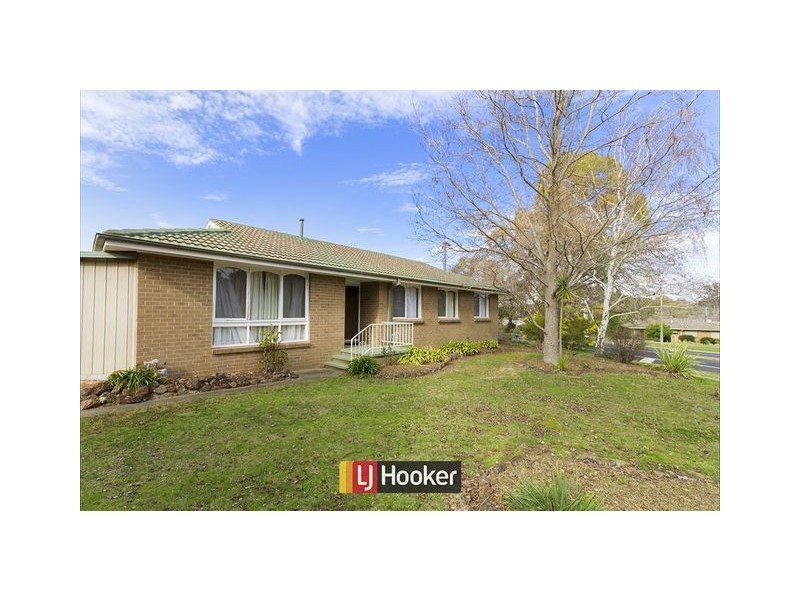 1 Messenger Street, Holt ACT 2615