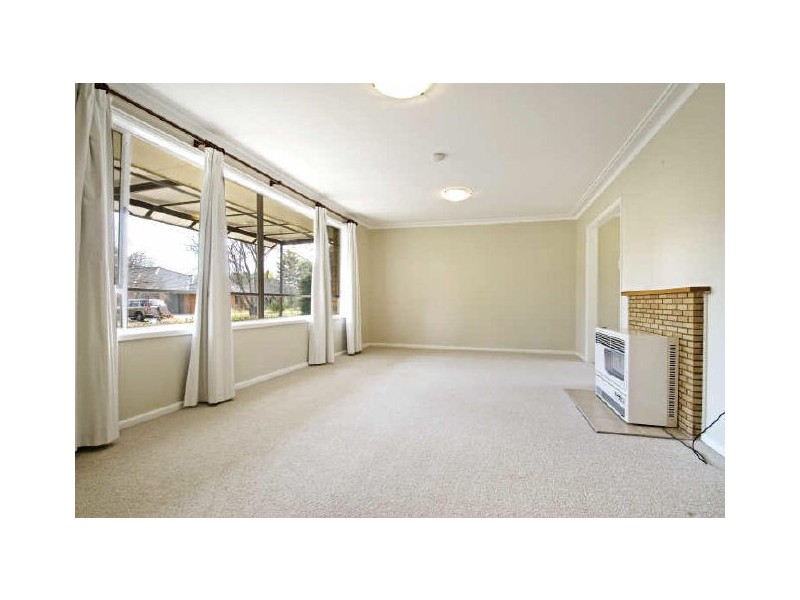 2 Stow Place, Watson ACT 2602