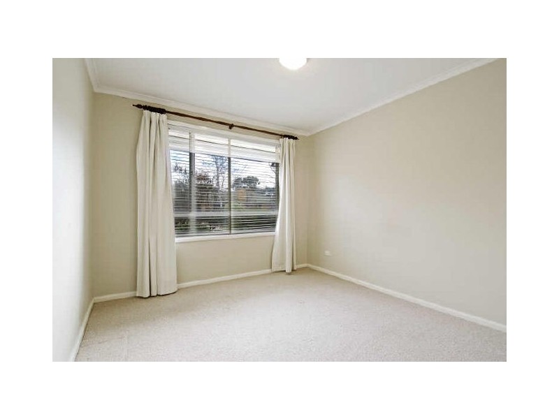 2 Stow Place, Watson ACT 2602
