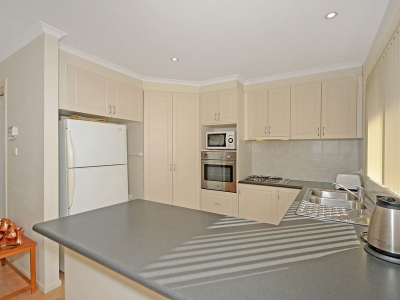 19 Fairlight Street, Dunlop ACT 2615