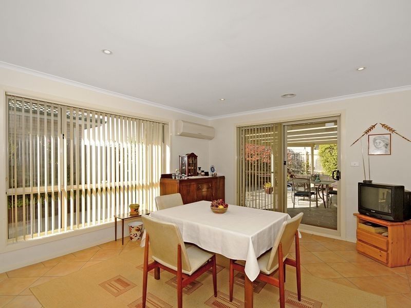 19 Fairlight Street, Dunlop ACT 2615