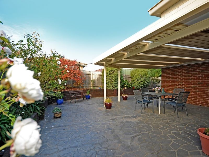 19 Fairlight Street, Dunlop ACT 2615