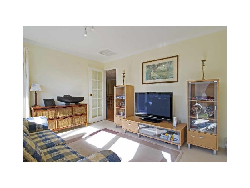 4 Pedrail Place, Dunlop ACT 2615