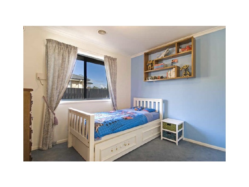 4 Pedrail Place, Dunlop ACT 2615