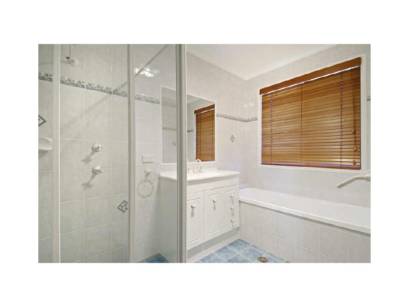 4 Pedrail Place, Dunlop ACT 2615