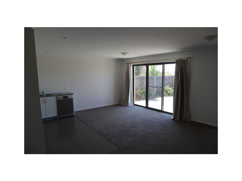 12/204 Macfarlane Burnet Avenue, Macgregor ACT 2615