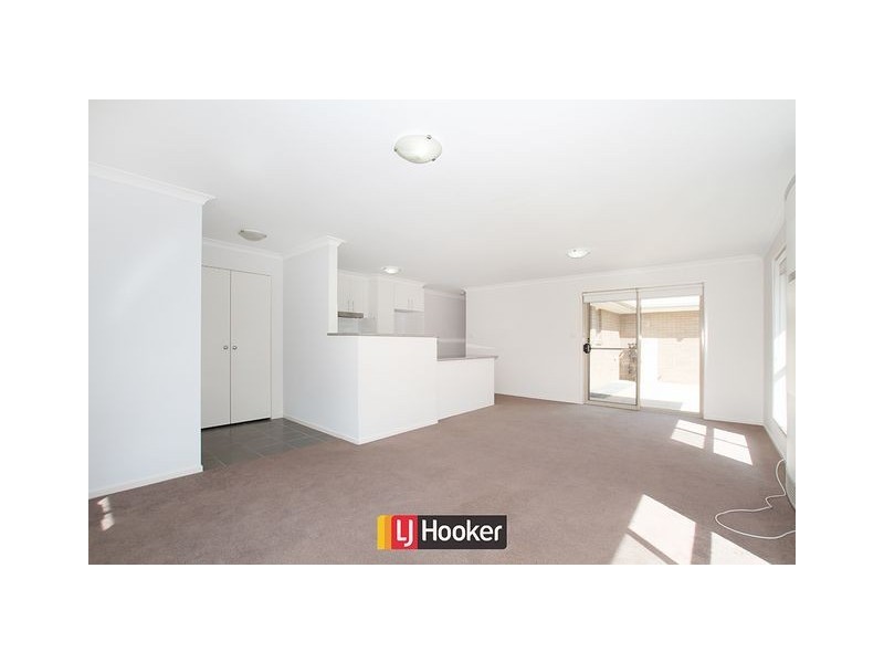 228 Macfarlane Burnet Avenue, Macgregor ACT 2615