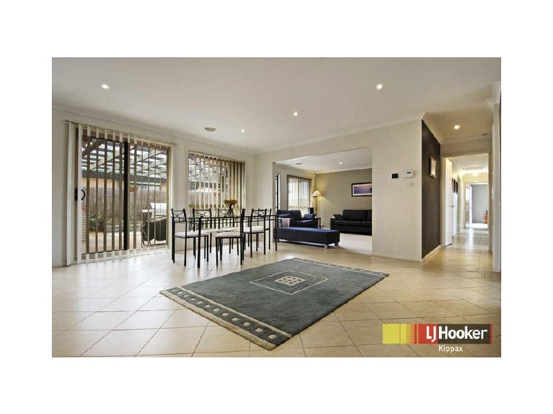 21 Simonetti Street, Dunlop ACT 2615