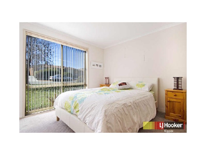 18 Alarmon Crescent, Dunlop ACT 2615