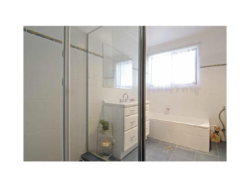 7 Macfarlan Place, Latham ACT 2615