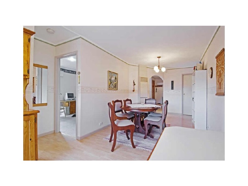 2 Platt Place, Charnwood ACT 2615