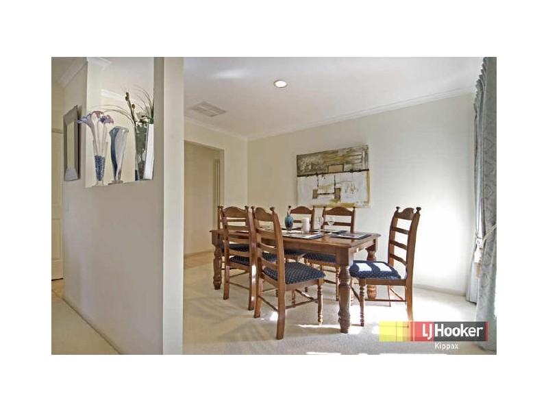 8 Pedrail Place, Dunlop ACT 2615