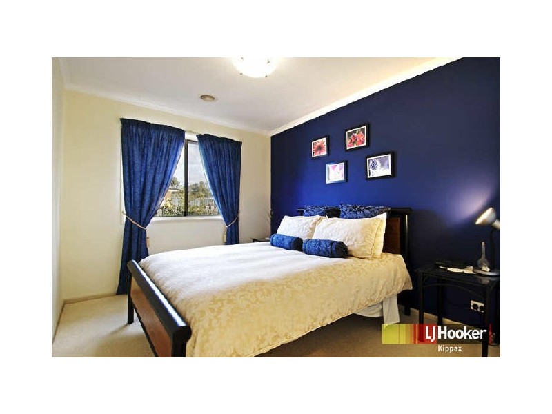 8 Pedrail Place, Dunlop ACT 2615