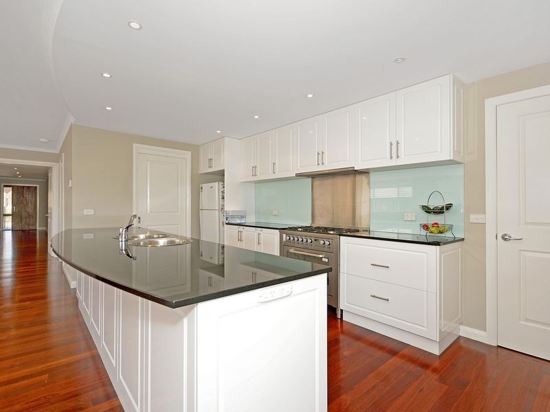 6 Chater Place, Dunlop ACT 2615