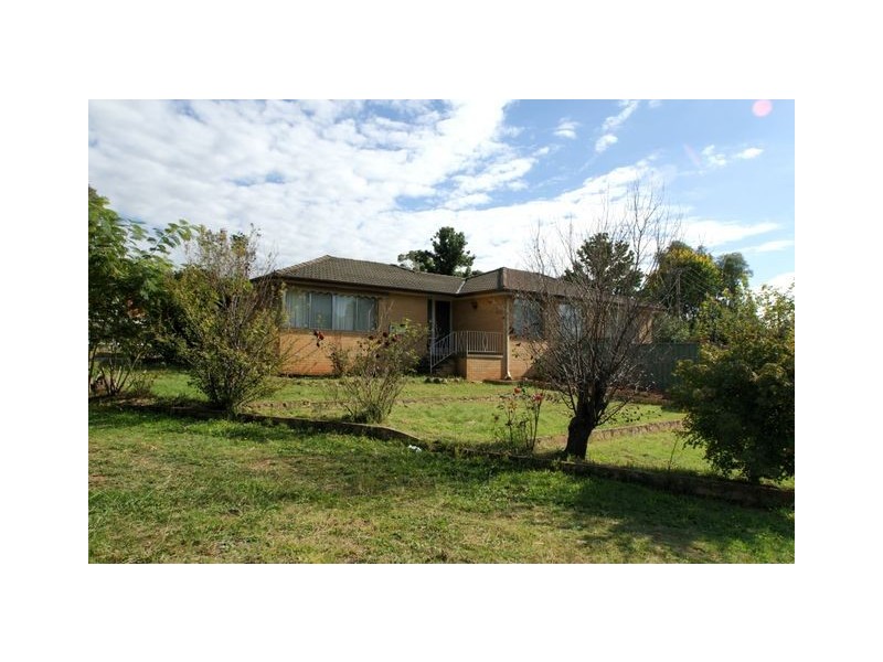 310 Southern Cross Drive, Macgregor ACT 2615