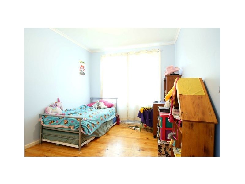 310 Southern Cross Drive, Macgregor ACT 2615